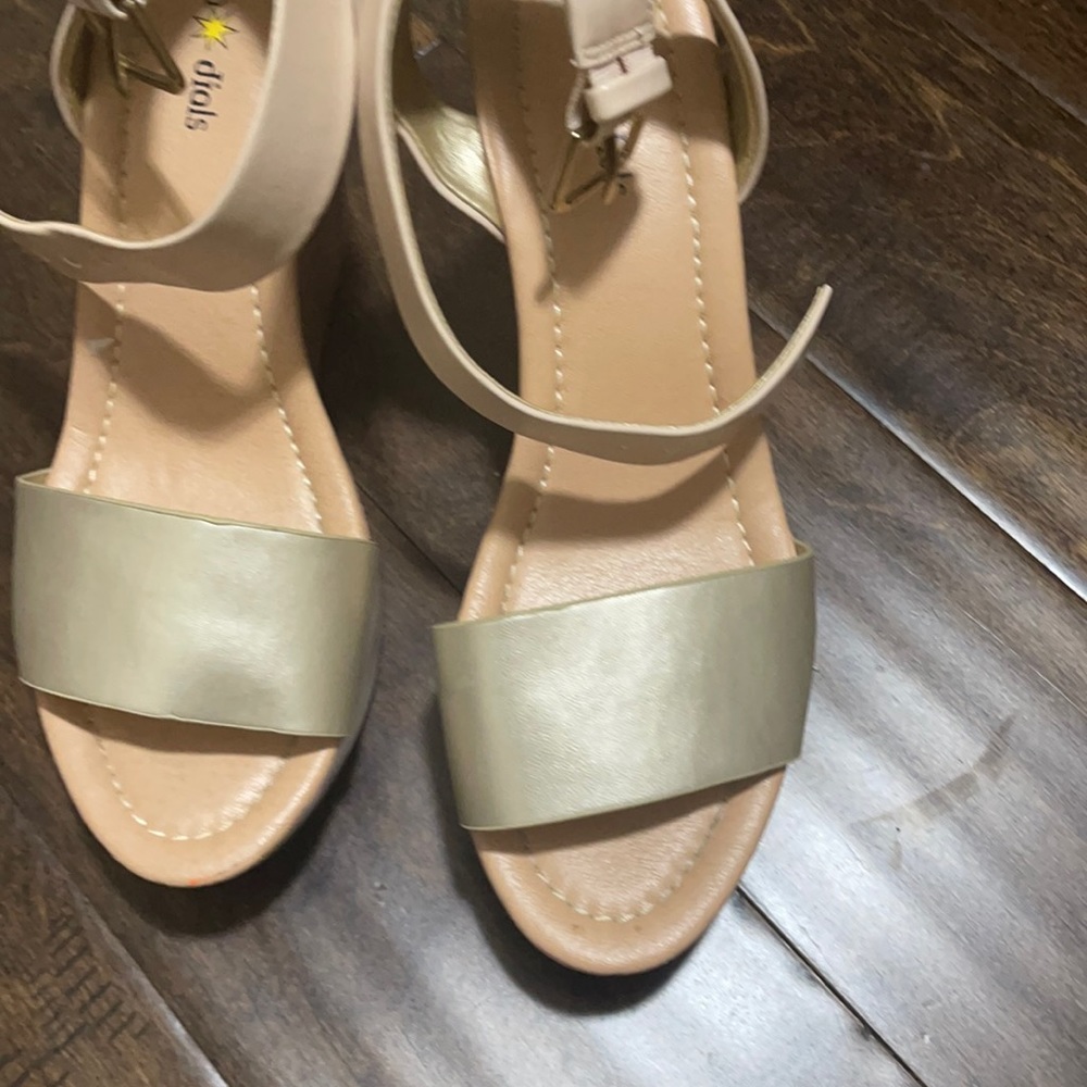 Tan and gold strap wedges